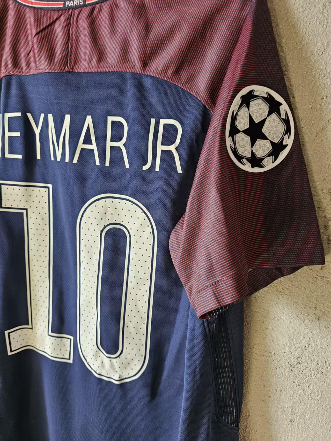 Other 2017 2018 PSG #10 Neymar Jersey Size US L / EU 52-54 / 3 - 4 Thumbnail