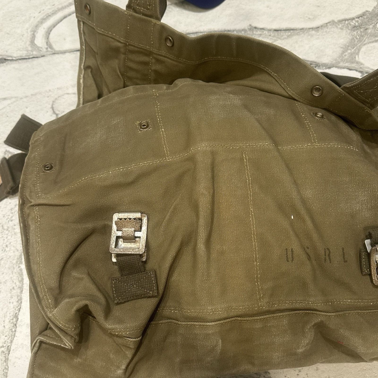 Ralph Lauren NWT Ralph Lauren Distressed Military Canvas Messenger Bag Size ONE SIZE - 10 Thumbnail