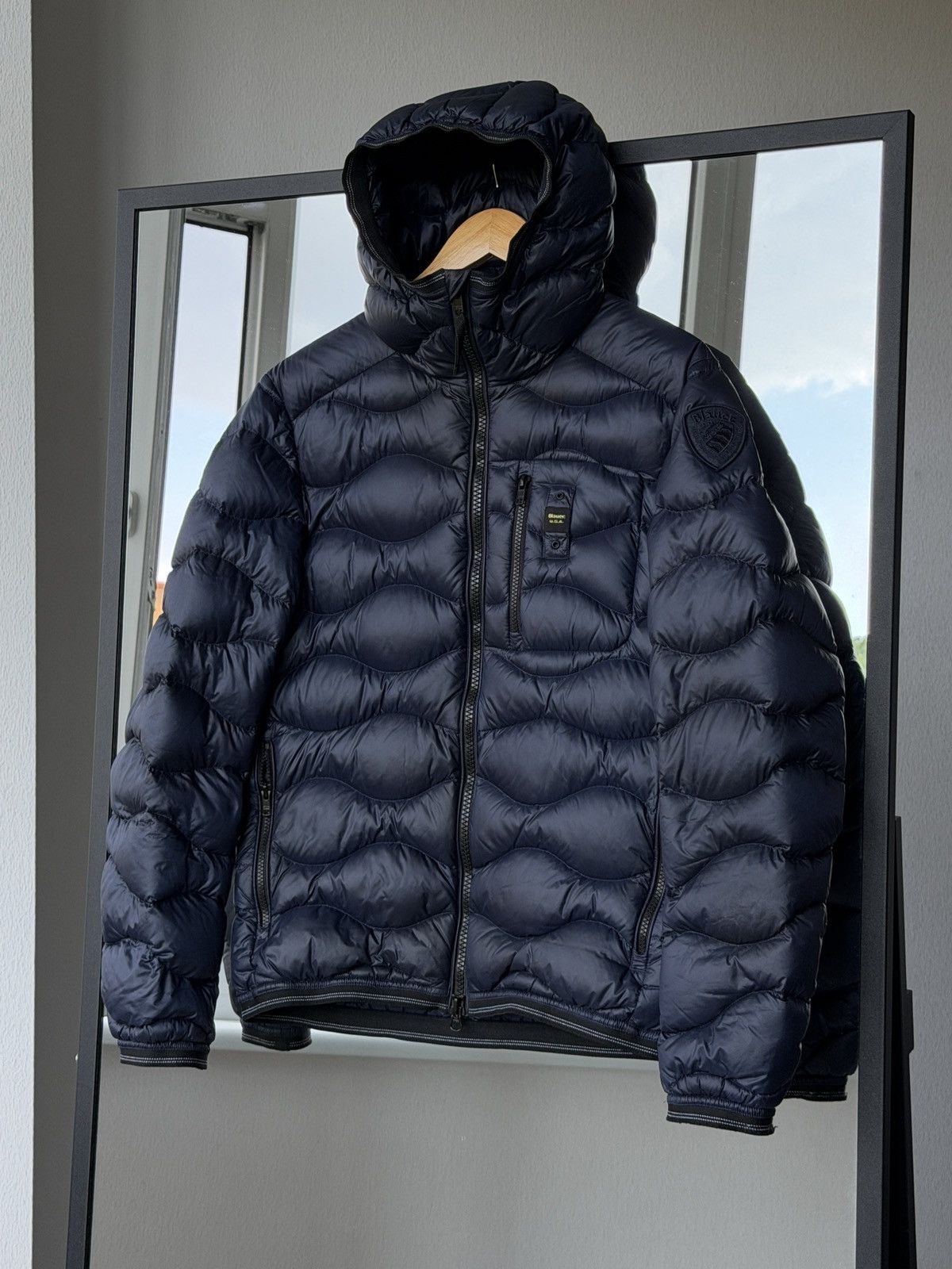 Eddie Bauer Blauer USA Men's Wave Down puffer Jacket size M Size US M / EU 48-50 / 2 - 1 Thumbnail