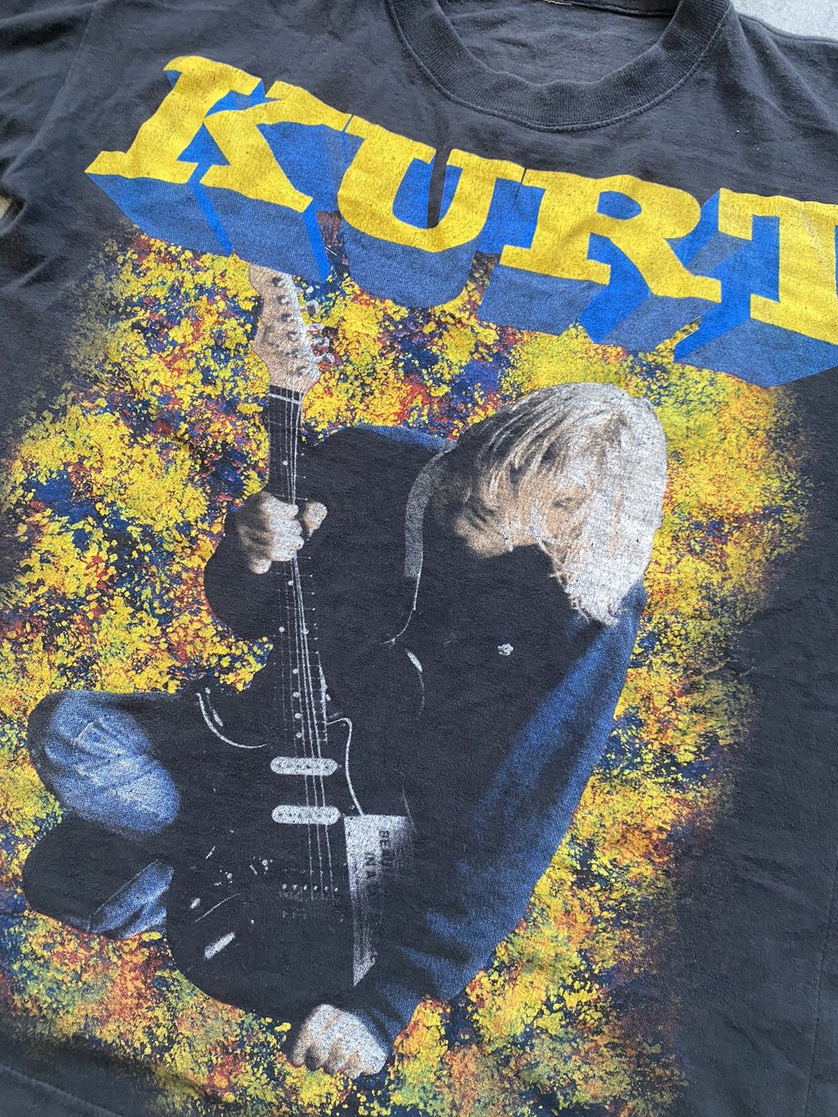 Japanese Brand × Nirvana × Vintage kurt cobain vintage full print tee Size US S / EU 44-46 / 1 - 2 Thumbnail