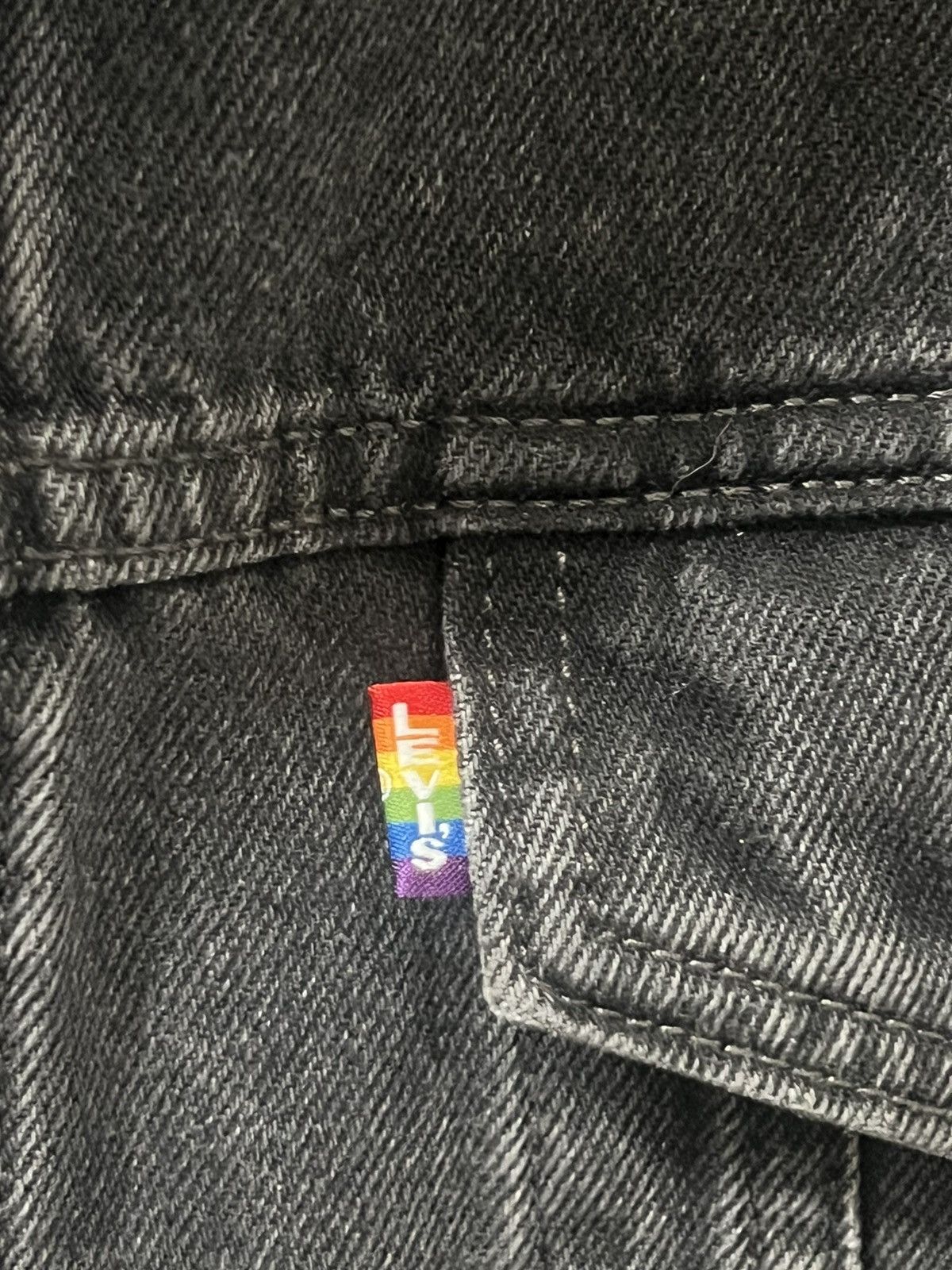 Levi's Levis’s Limited Edition “Radical Love” Denim Jacket Size US L / EU 52-54 / 3 - 4 Thumbnail
