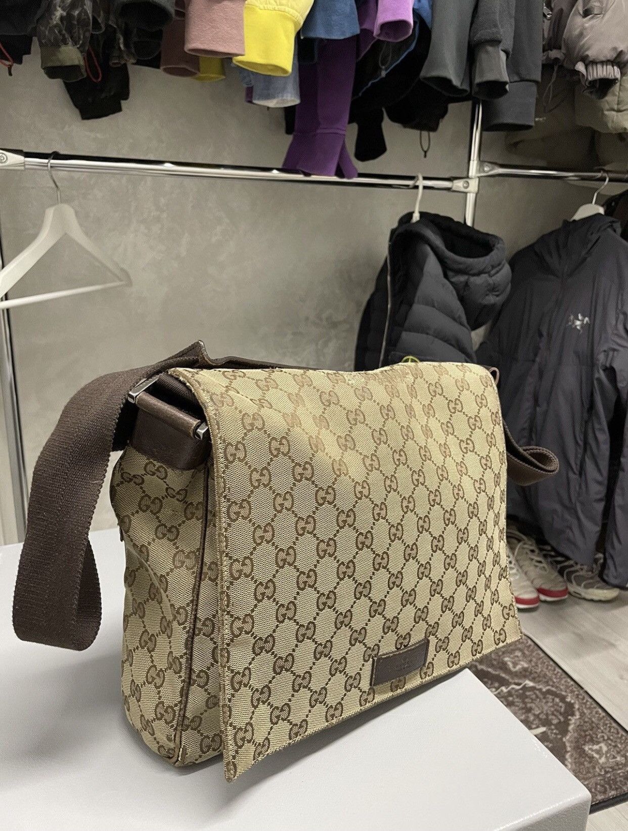 Gucci × Vintage 🔥Gucci vintage Monogram big messenger /shoulder Bag 🔥 Size ONE SIZE - 2 Thumbnail