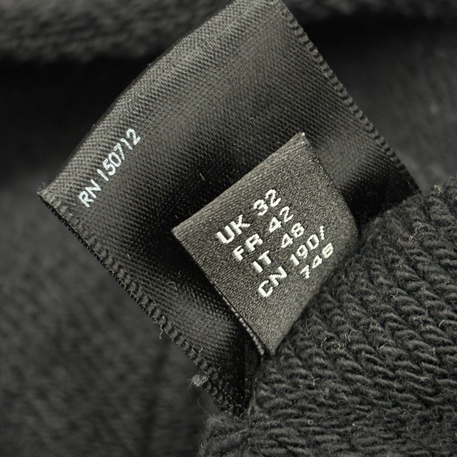 Amiri Size M - Amiri Core Logo Hoodie ' Black ' | GREAT CONDITION! Size US M / EU 48-50 / 2 - 12 Thumbnail