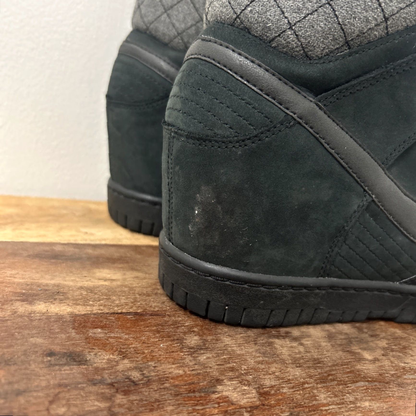 Nike Nike Dunk Sky High SneakerBoot Womens 9 Black Winter Boots 2014 Nike Dunk 684954-002 Sneaker High Top Boots Womens Mens Girls Size US 7 / IT 37 - 3 Thumbnail