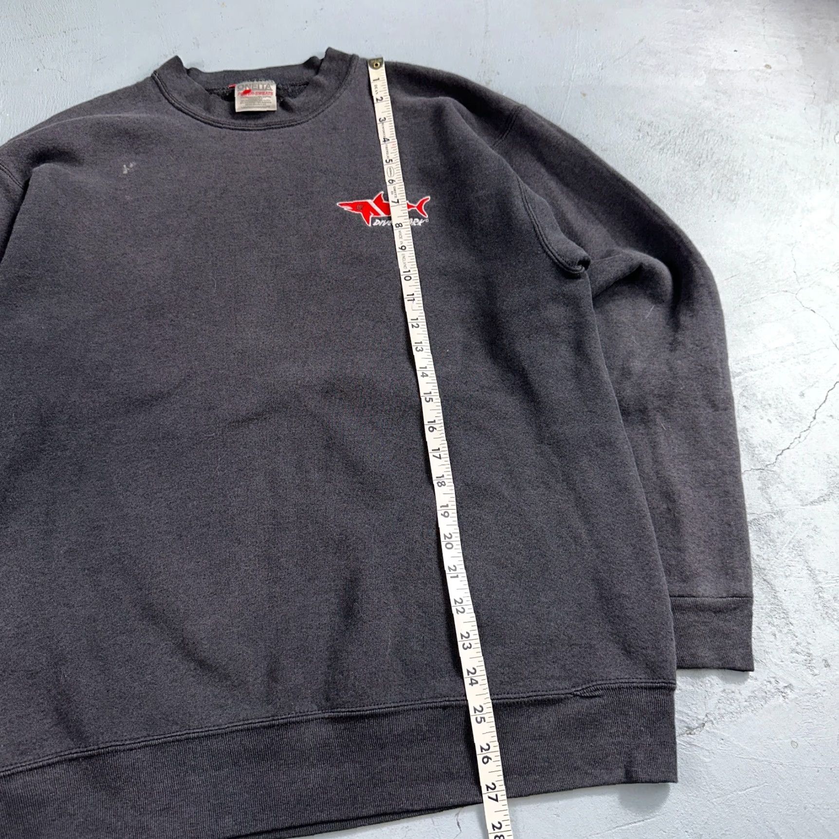 Vintage VINTAGE Oneita Sweatshirt Men XL Black Ocean Logo 90s College Sports Crewneck Pullover Size US XL / EU 56 / 4 - 6 Thumbnail