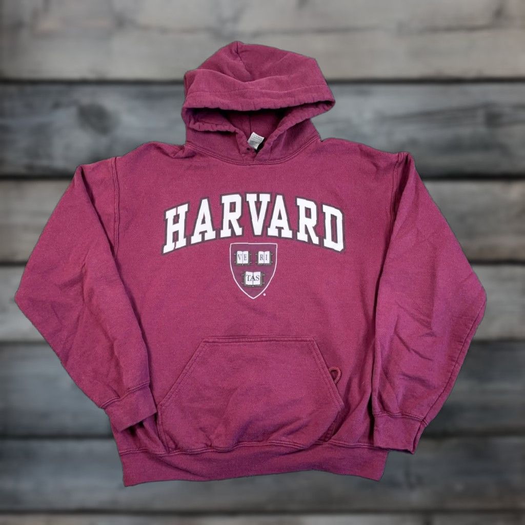 Gildan Harvard University Crest Graphic Hoodie Adult Medium Dark Red Sweatshirt College Size US M / EU 48-50 / 2 - 1 Thumbnail