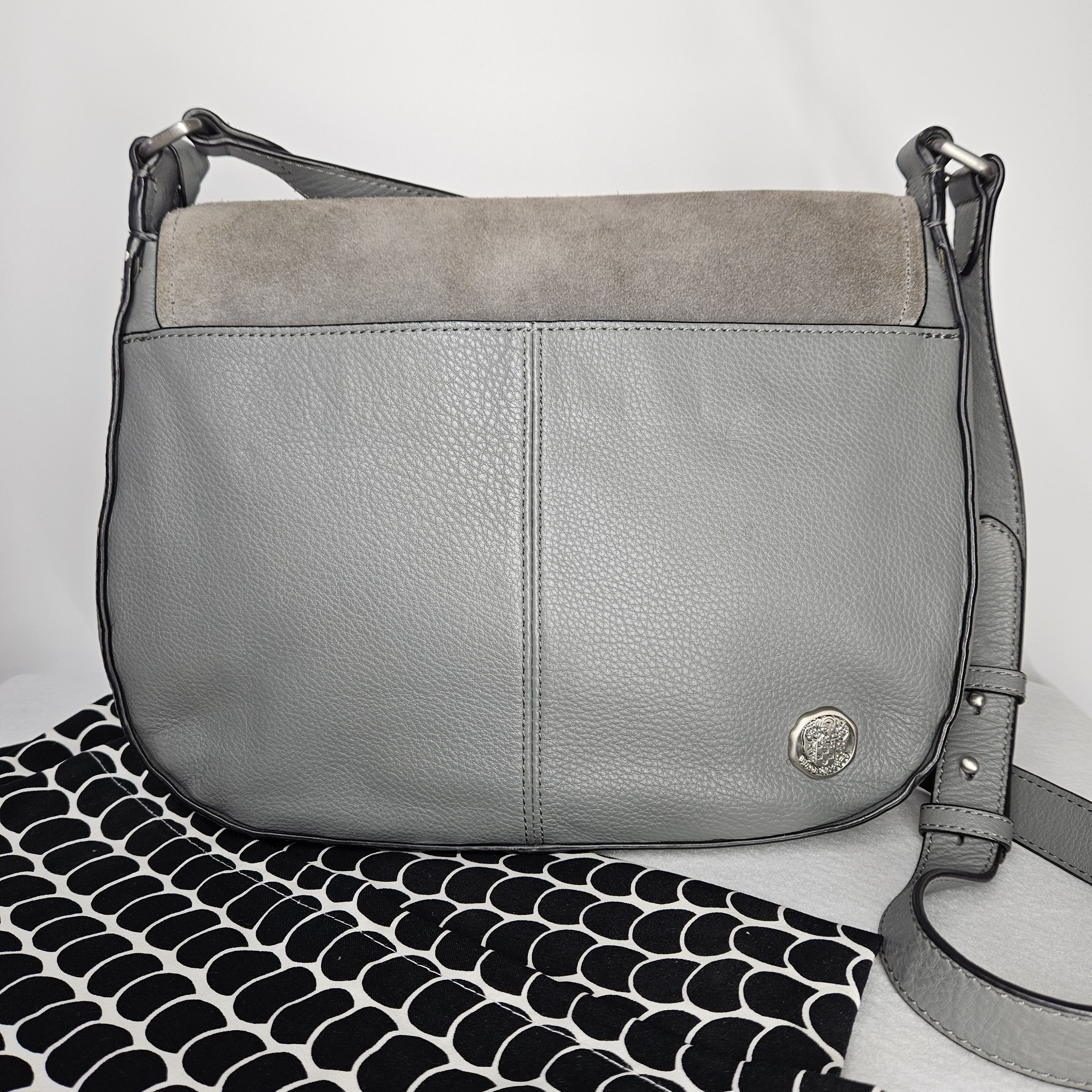 Vince Camuto Vince Camuto 12x10x4" Messanger Shoulder Bag Grey Suede Size ONE SIZE - 3 Thumbnail