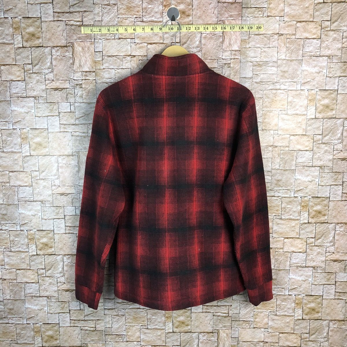 New Balance × Vintage New Balance Red Checkred Sweatshirt #A383 Size US M / EU 48-50 / 2 - 14 Thumbnail