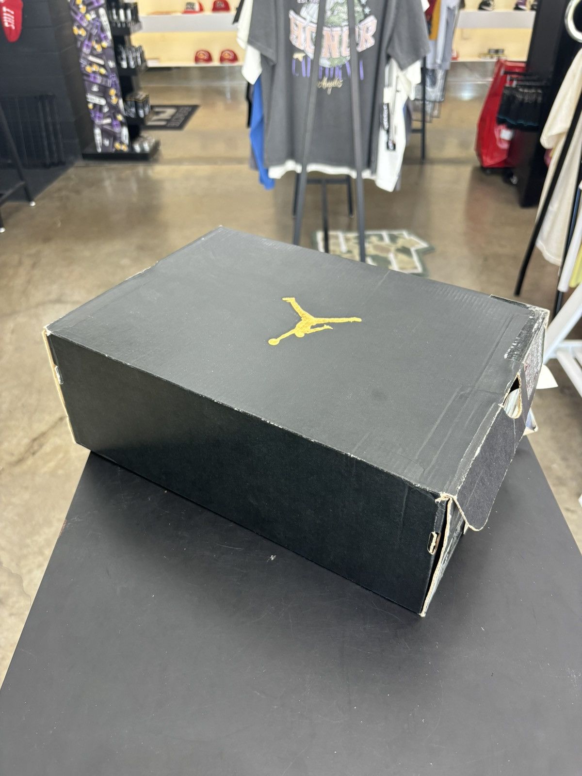 Jordan Brand × Nike Air Jordan Mid Pure Platinum Metallic Silver Sz. 10.5 Size US 10.5 / EU 43-44 - 12 Thumbnail