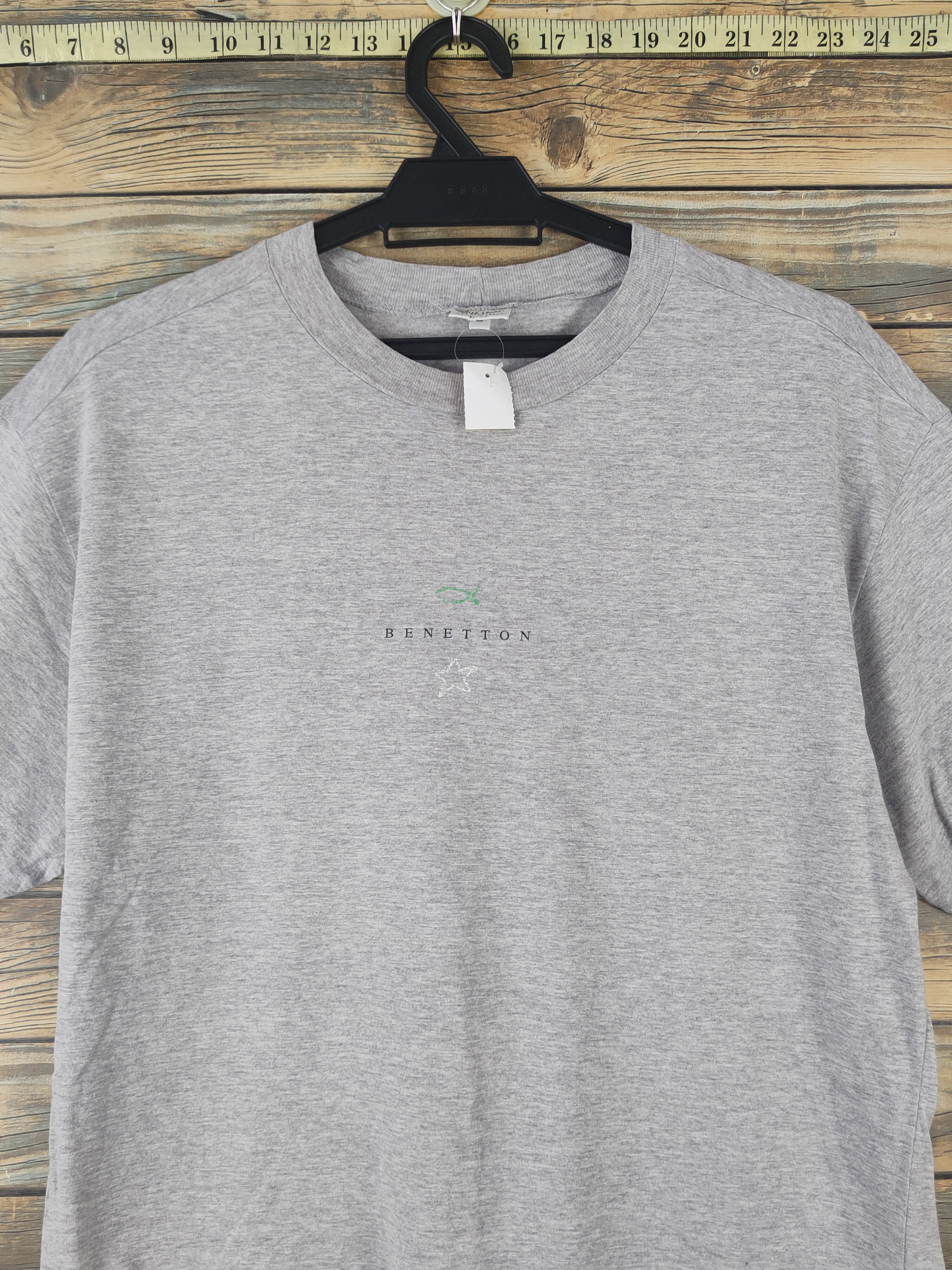 United Colors Of Benetton DL United Colors of Benetton Gray Short Sleeve T-shirt #1821 Size US S / EU 44-46 / 1 - 2 Thumbnail
