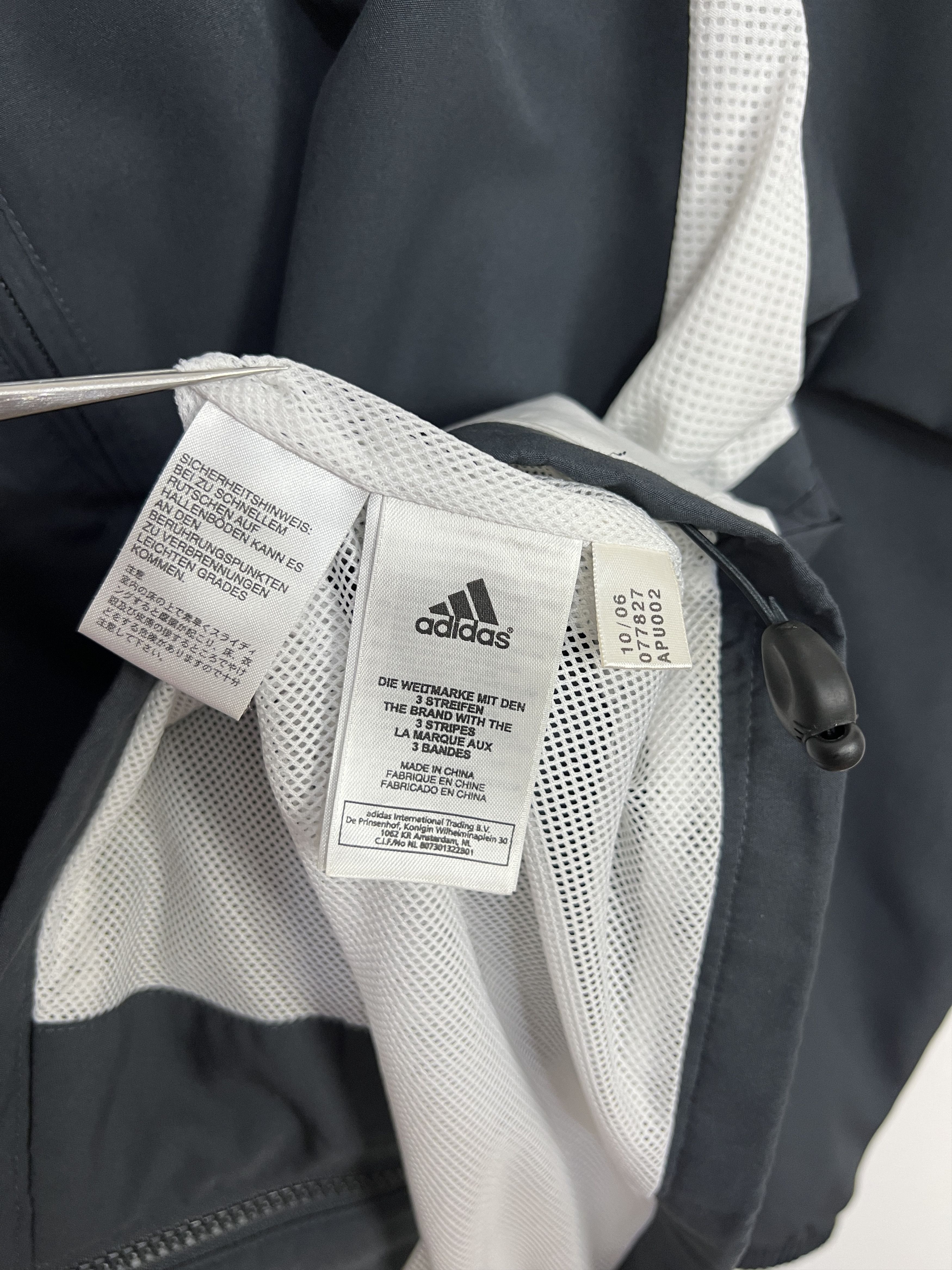 Adidas Real Madrid Football Set Soccer Track Suit Jacket Pants Size US M / EU 48-50 / 2 - 6 Thumbnail