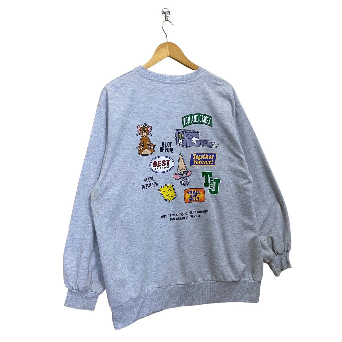 Cartoon Network × Disney × Japanese Brand Tom n Jerry Big Logo Crewneck Sweatshirt Size US XL / EU 56 / 4 - 2 Thumbnail