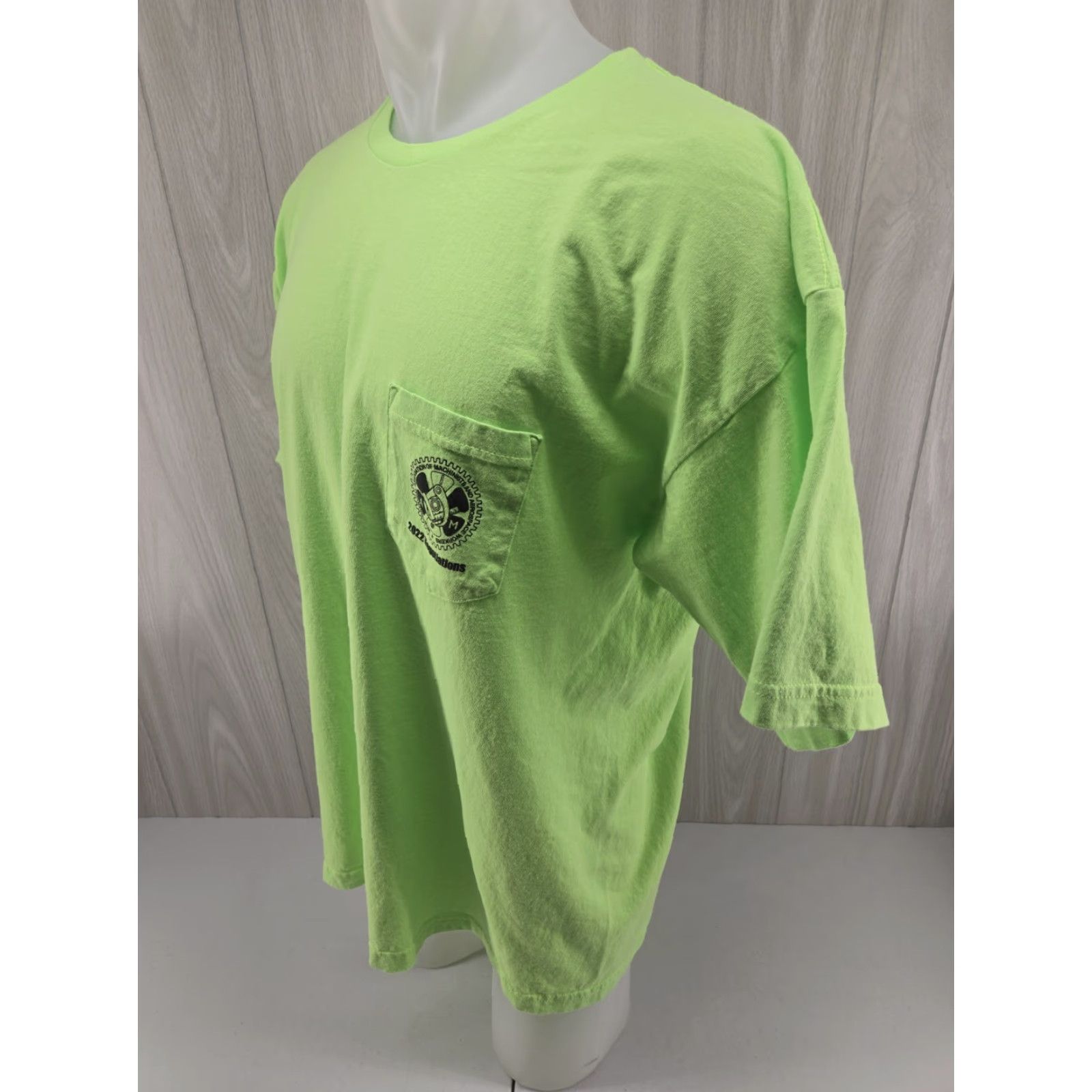 Vintage VINTAGE Bayside International Association of Machinists and Aerospace Workers T-Shirt 2XL Green adult Mens 2022 graphic print short sleeve crew neck Size US XXL / EU 58 / 5 - 5 Thumbnail