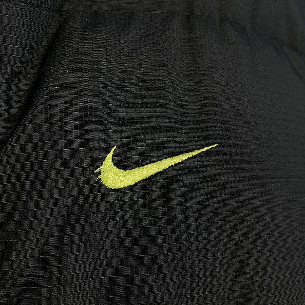 Nike Vintage Nike Swoosh Spell Out Logo Puffer Down Jacket 90s Size US S / EU 44-46 / 1 - 6 Thumbnail