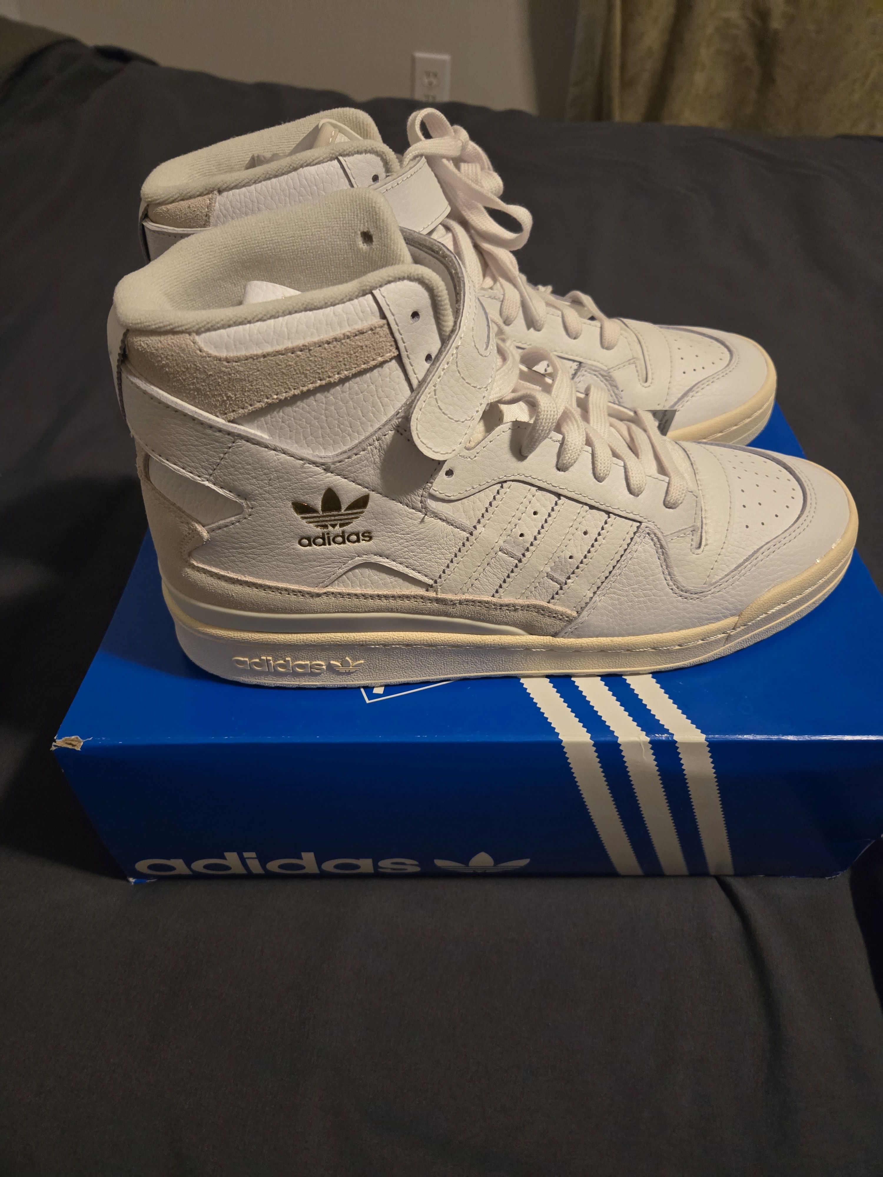 Adidas Forum 84 Hi White/Gold Size US 11 / EU 44 - 7 Thumbnail