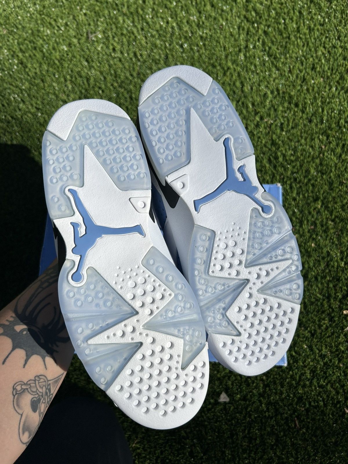 Jordan Brand Jordan 6’s UNC Mens 8.5 Size US 8.5 / EU 41-42 - 6 Thumbnail