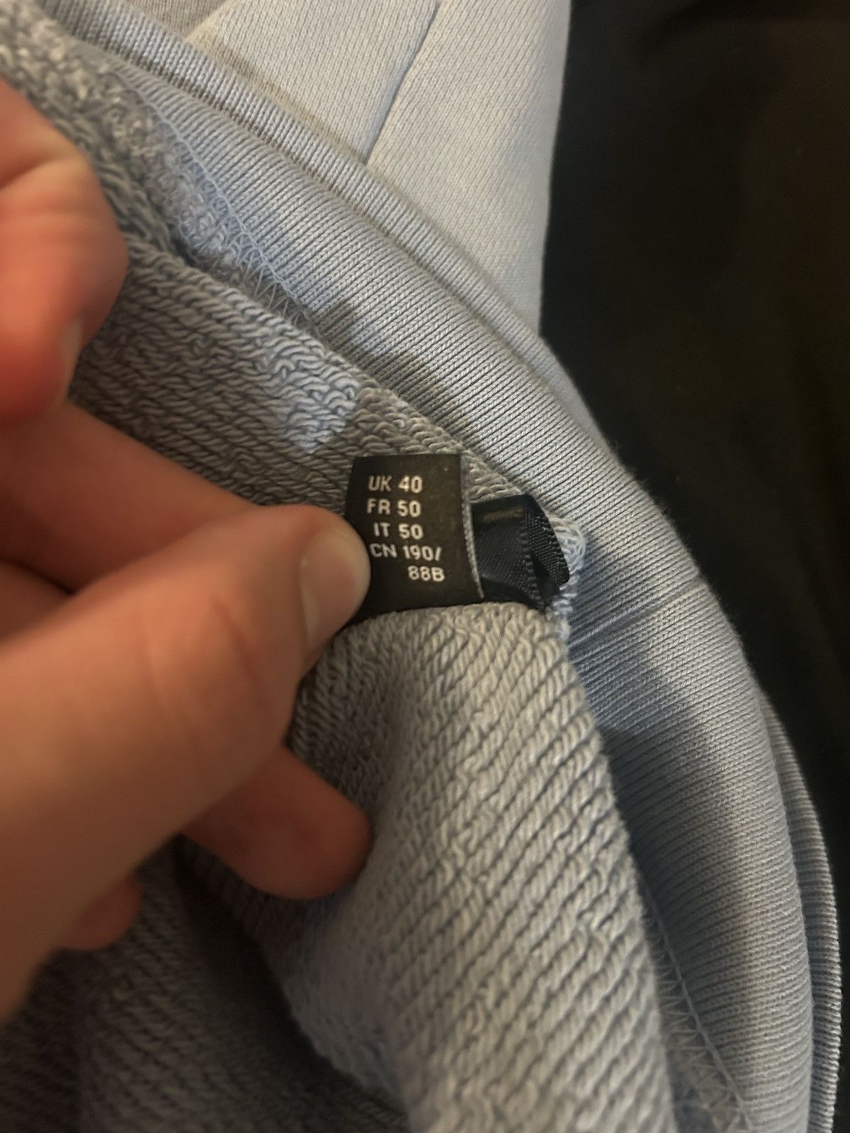 Amiri Amiri light blue hoodie tried on once Size US L / EU 52-54 / 3 - 11 Thumbnail