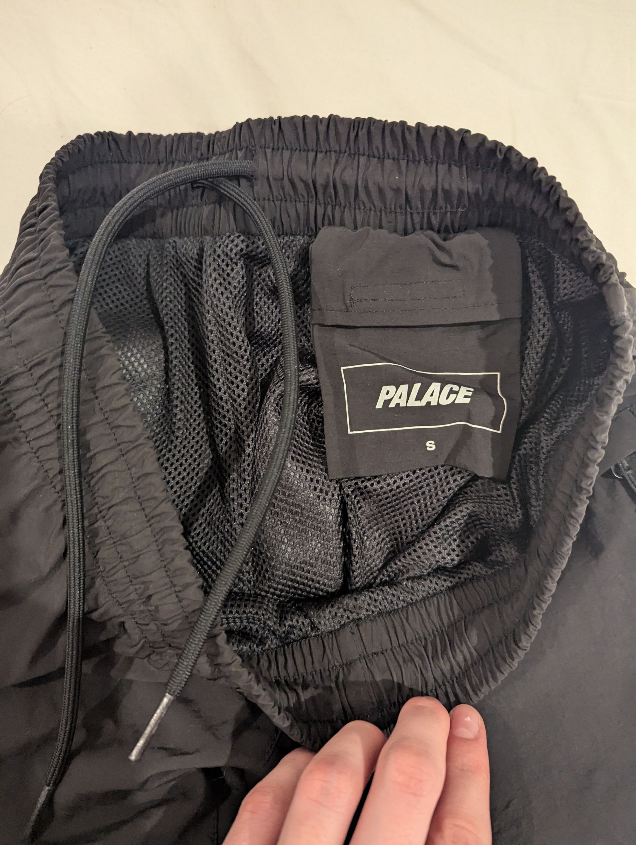Palace Palace Rack shell pant Size small Size US 30 / EU 46 - 7 Thumbnail