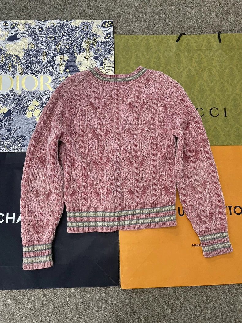 Chanel Chanel 22B pink V-neck velvet knit sweater Size XXS / US 00 / IT 34 - 4 Thumbnail
