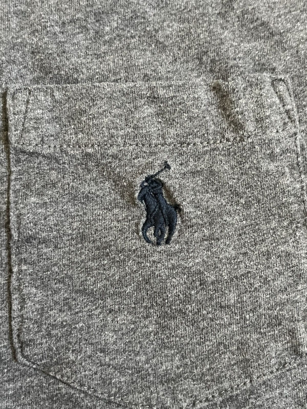Polo Ralph Lauren Polo Ralph Lauren Short Sleeve Solid Pocket Crewneck Tee Size US L / EU 52-54 / 3 - 3 Thumbnail