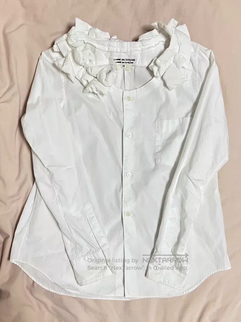 Comme des Garcons Comme Des Garcons Floral collar shirt, three-dimensional, Size XS / US 0-2 / IT 36-38 - 1 Thumbnail