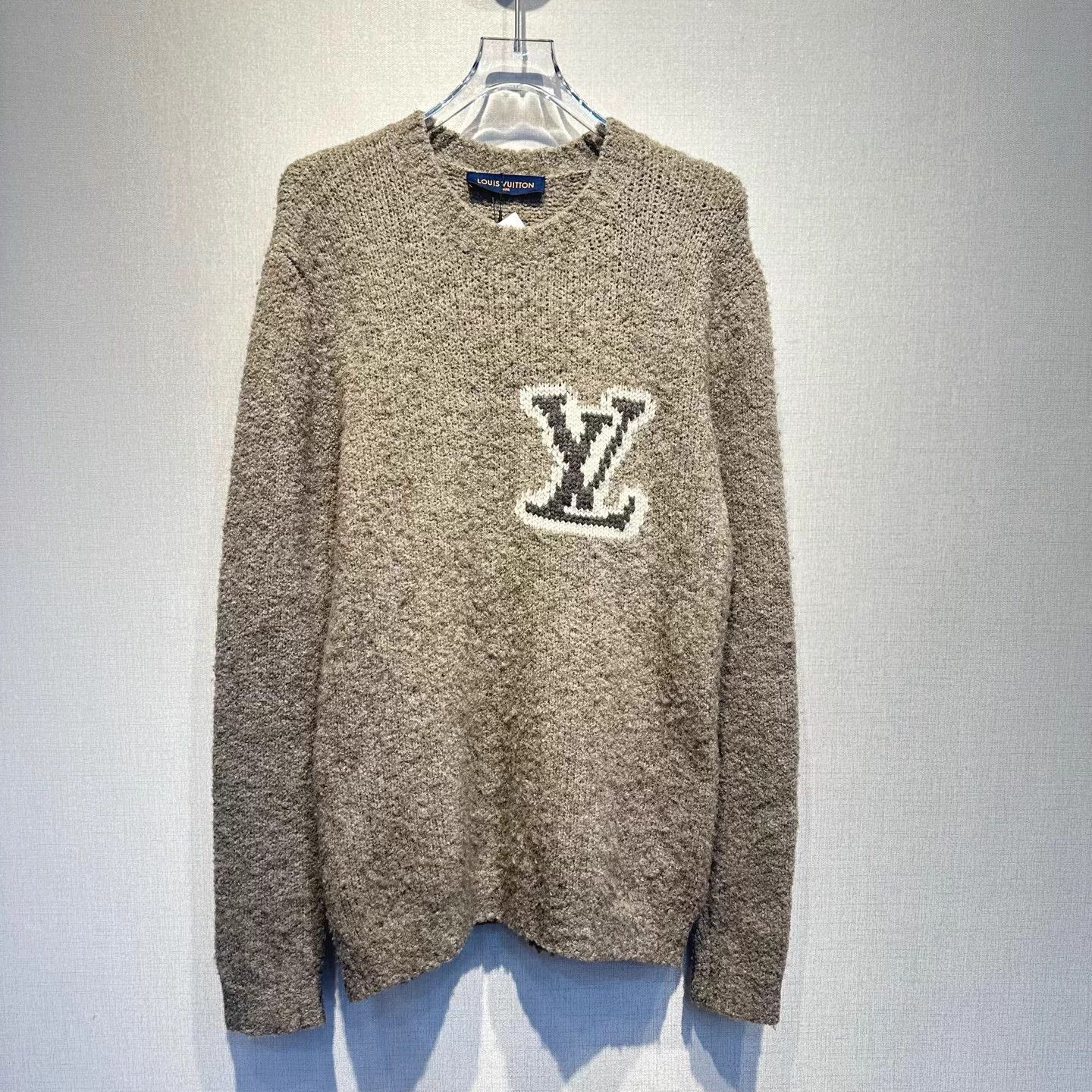 Louis Vuitton LV New Crewneck Teddy Sweater Gray Brown Size M Size US M / EU 48-50 / 2 - 1 Thumbnail