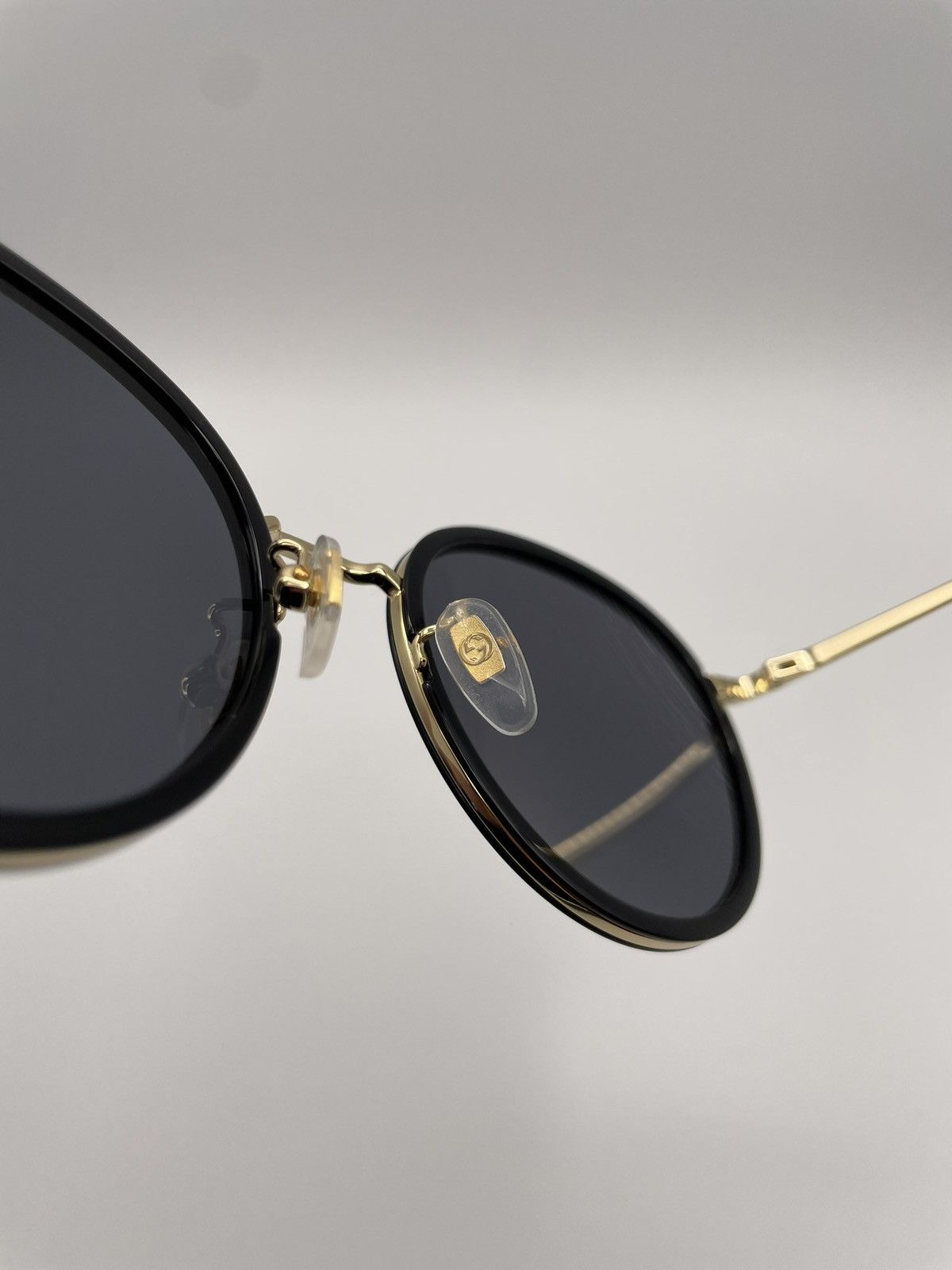 Gucci Gucci Gold Circular Sunglasses Size ONE SIZE - 5 Thumbnail