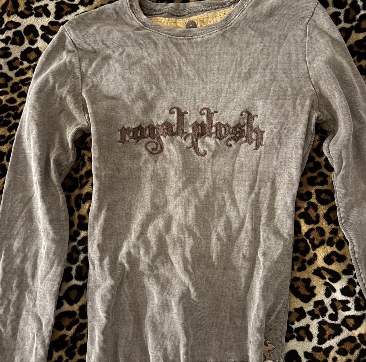 Other Royal Plush long sleeve distressed long sleeve Size S / US 4 / IT 40 - 1 Thumbnail