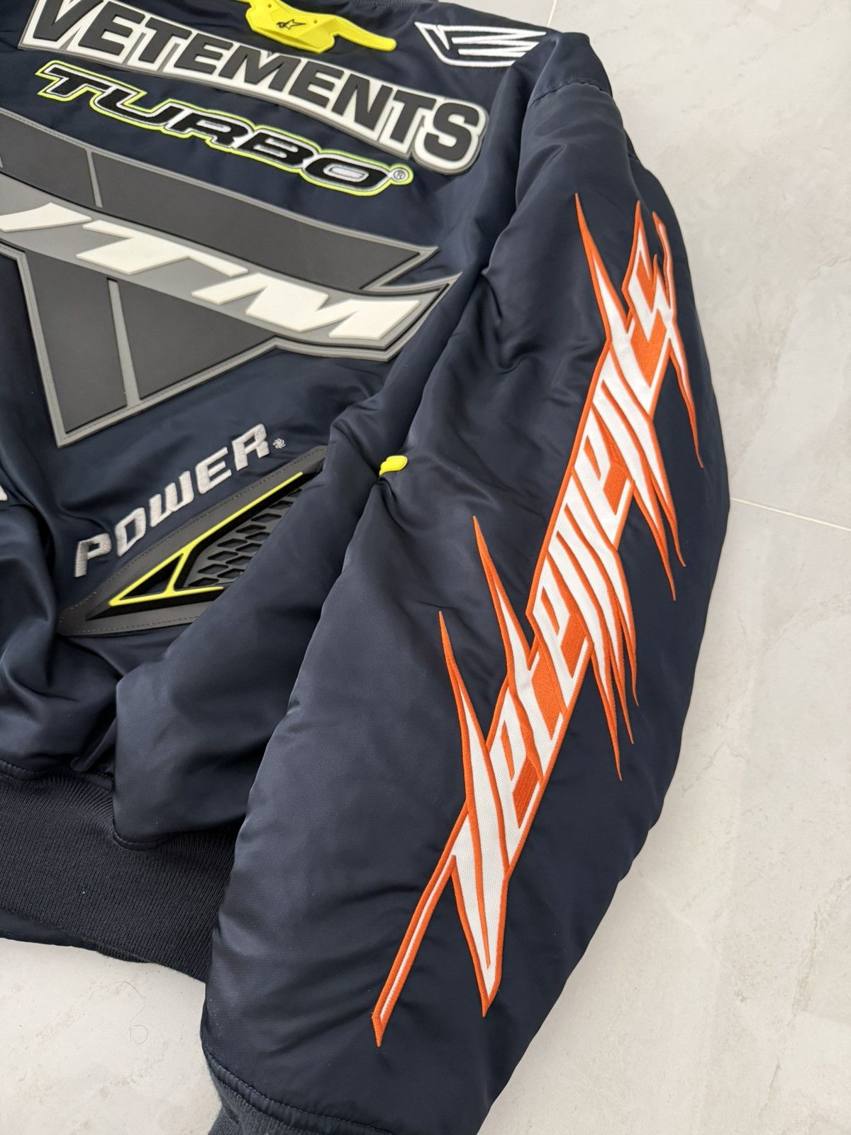 Vetements Vetements Motorsport Racing Bomber Sz.M Size US M / EU 48-50 / 2 - 6 Thumbnail