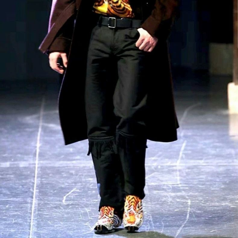 Yohji Yamamoto Yohji Yamamoto size 2 Fringed Wound Trousers for the Baroq Size US 28 / EU 44 - 1 Thumbnail