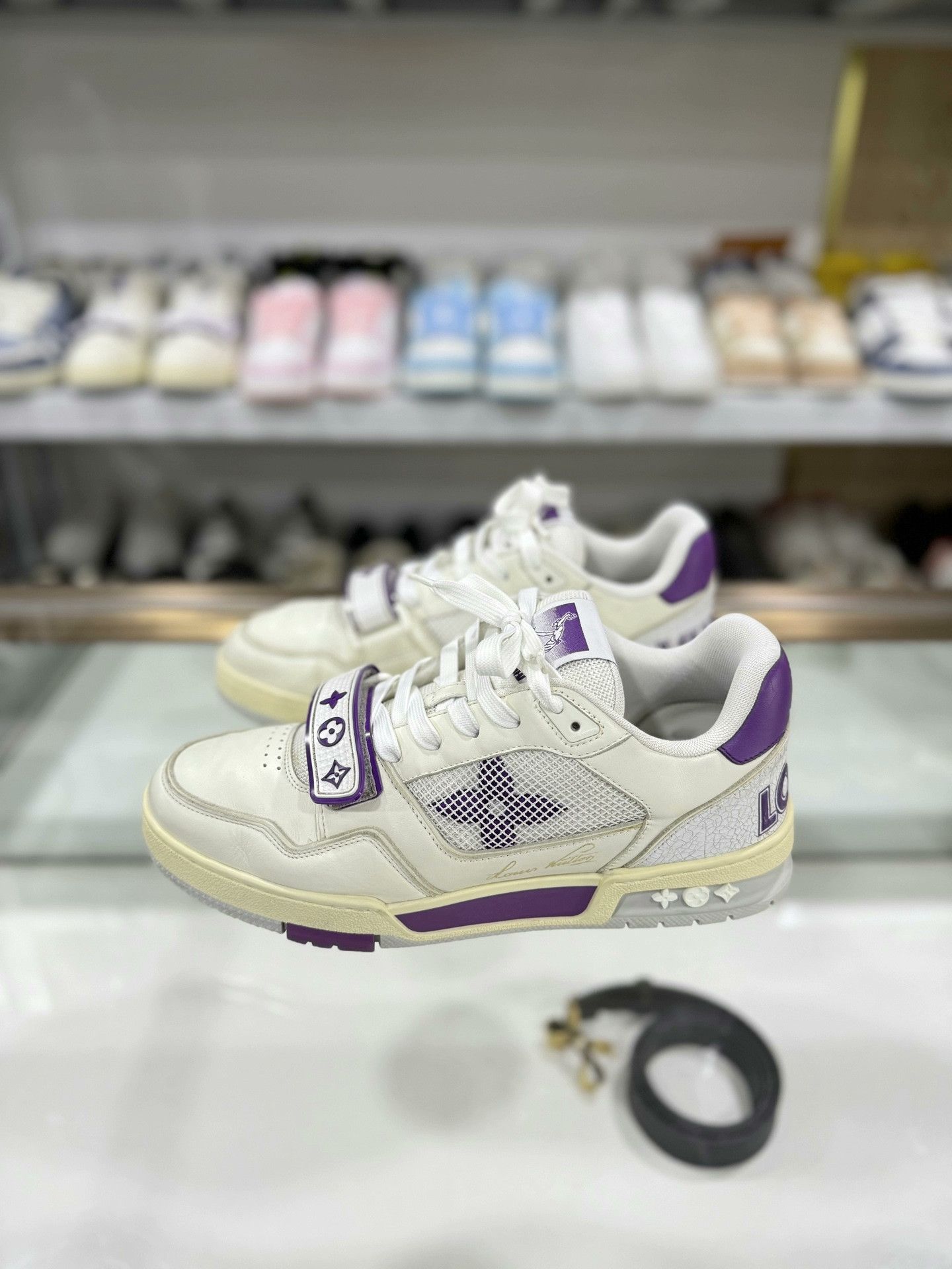 Louis Vuitton Louis Vuitton Trainer White Purple Velcro Size US 8 / EU 41 - 1 Thumbnail