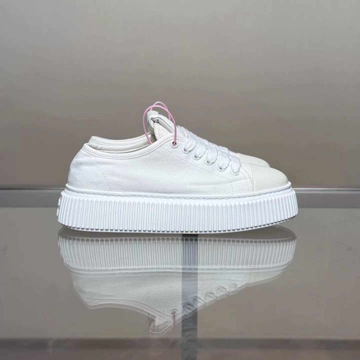 Miu Miu MIU MIU White Canvas Platform Biscuit Shoes Size 38 Size US 7.5 / IT 37.5 - 3 Thumbnail