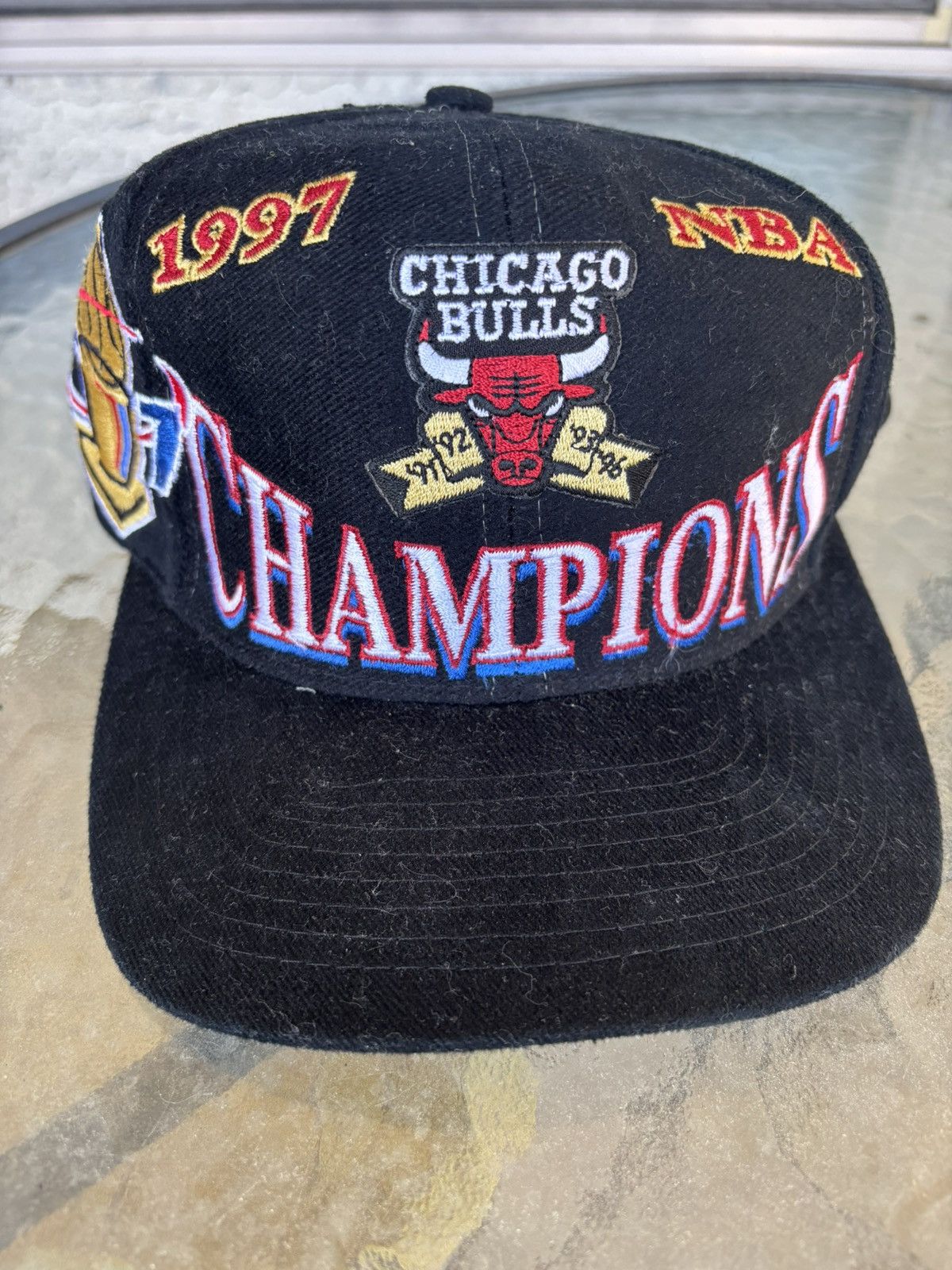 Logo Athletic Chicago Bulls 1997 NBA Champions Logo Athletic Vintage Hat Size ONE SIZE - 1 Thumbnail