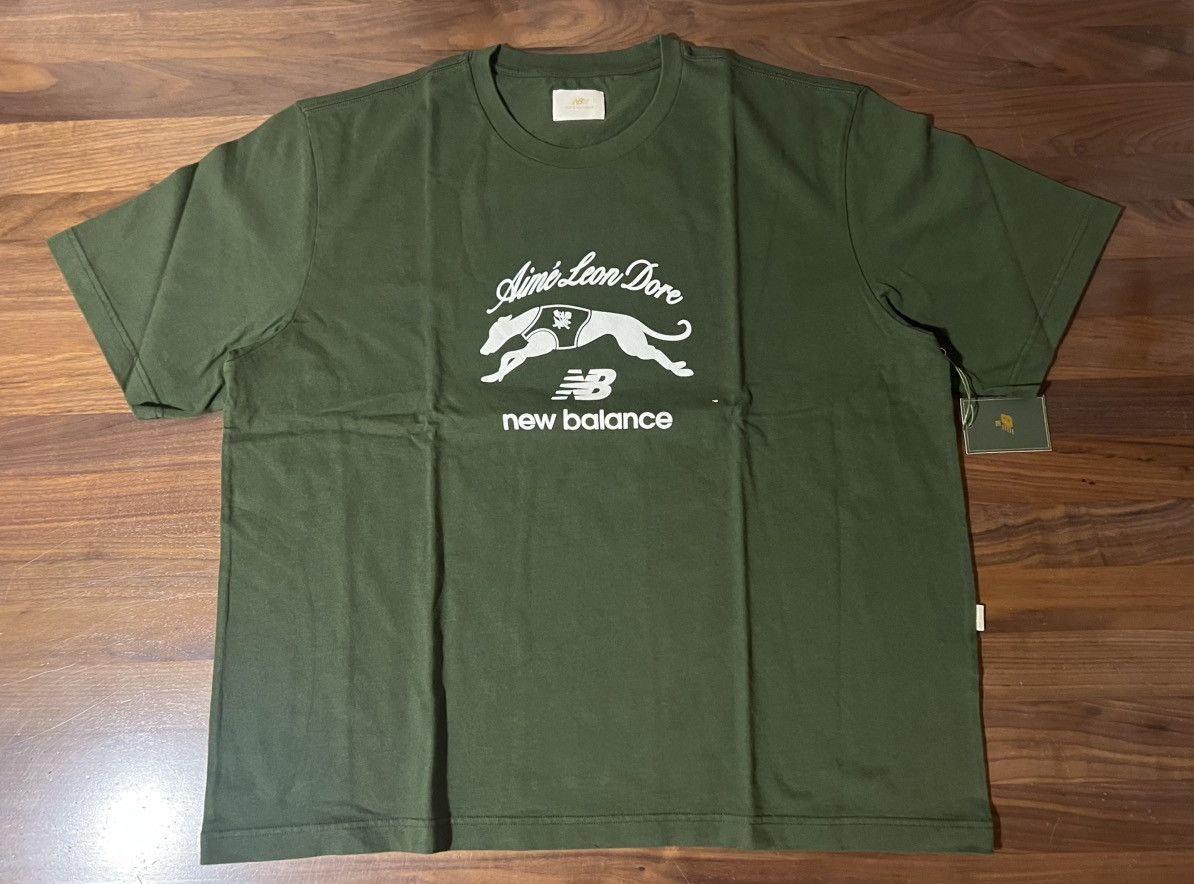 AIMÉ LEON DORE ダークグリーン 半袖シャツ Café Leon Dore Logo Tee – Aimé Leon Dore