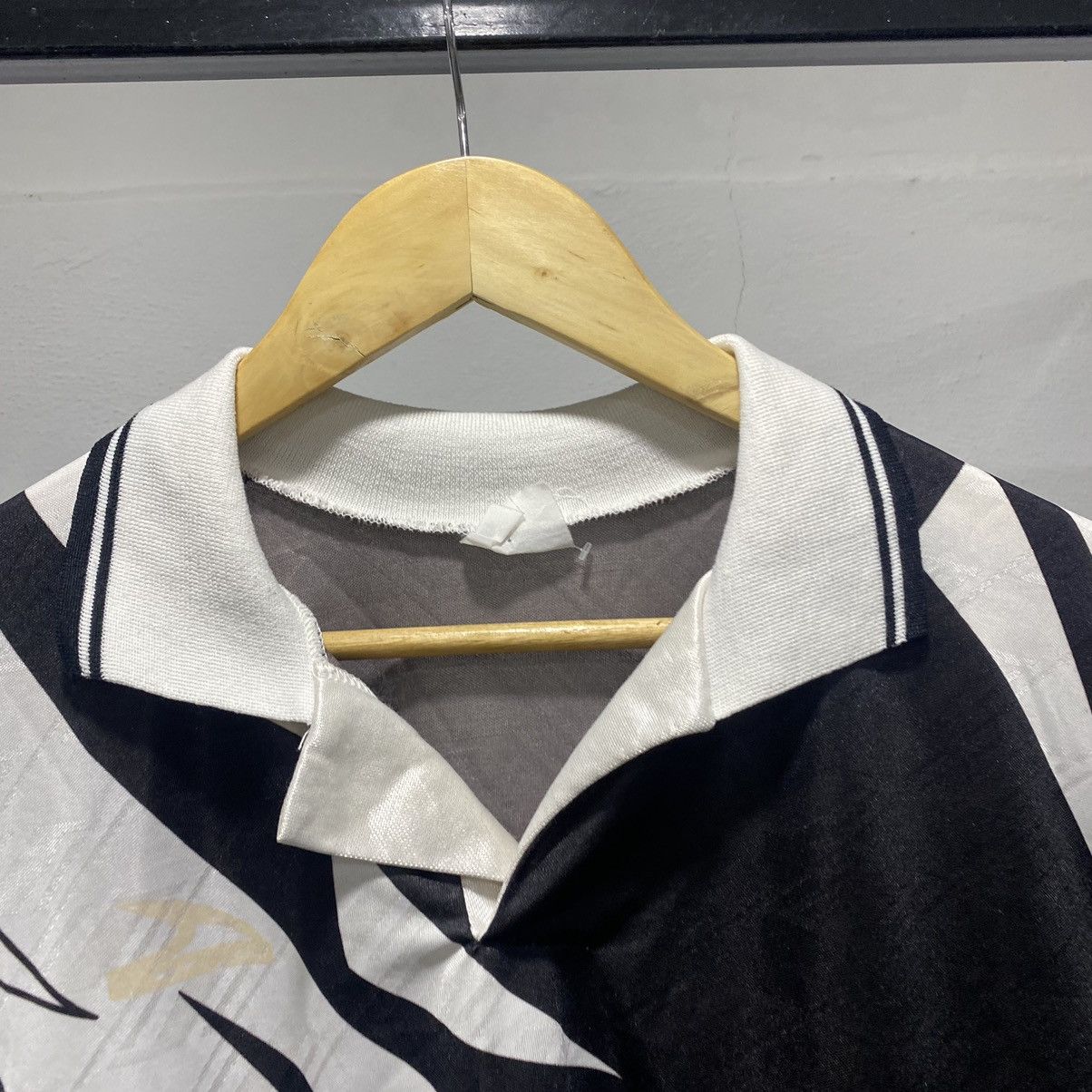 Vintage Sick☠️ Unbrand Tiger Stripes Jersey 90s Size US M / EU 48-50 / 2 - 4 Thumbnail