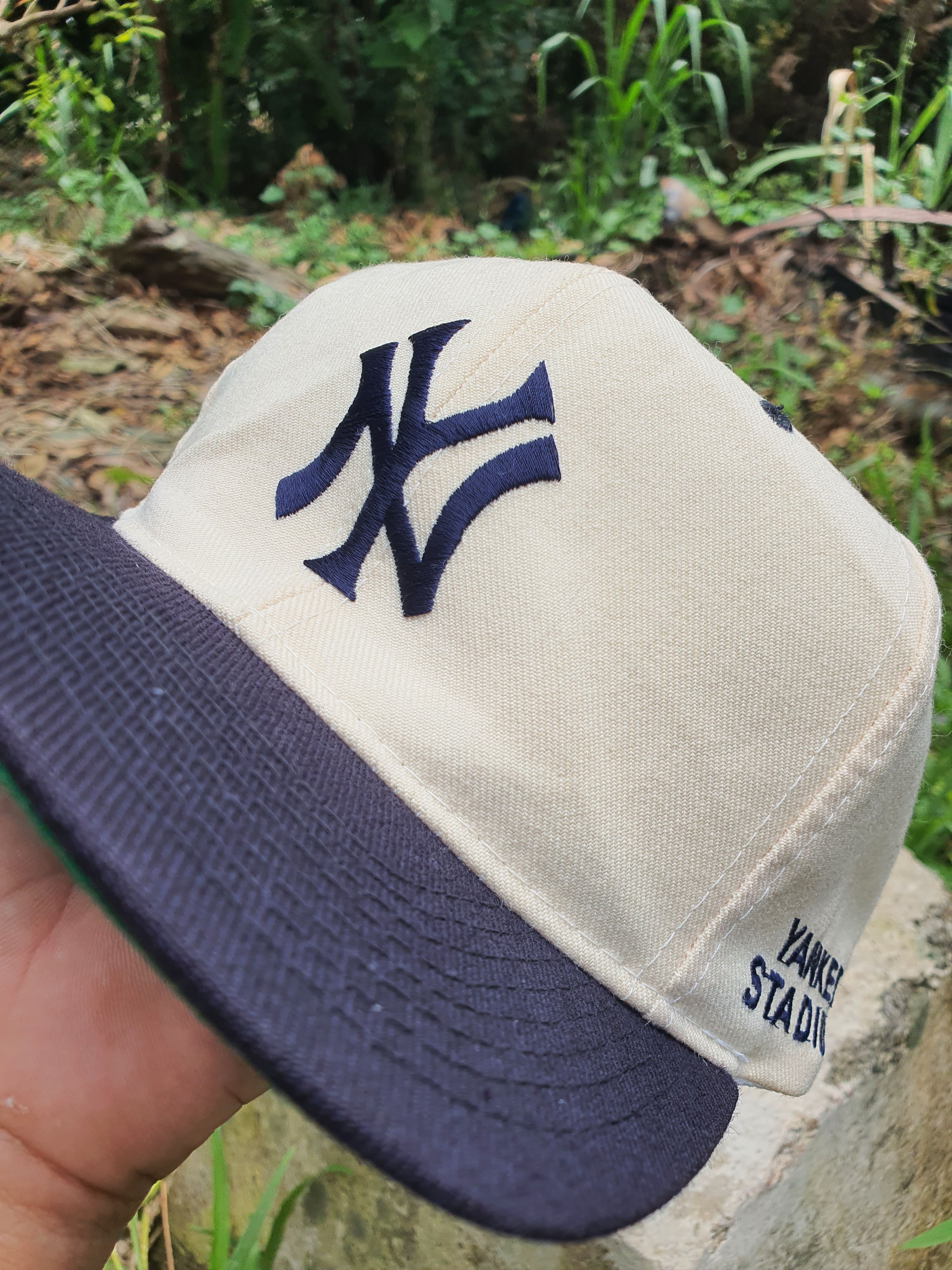 MLB × New York Yankees × Starter 90s MLB New York Yankees NY Logo Yankee Stadium Side Script Size ONE SIZE - 10 Thumbnail