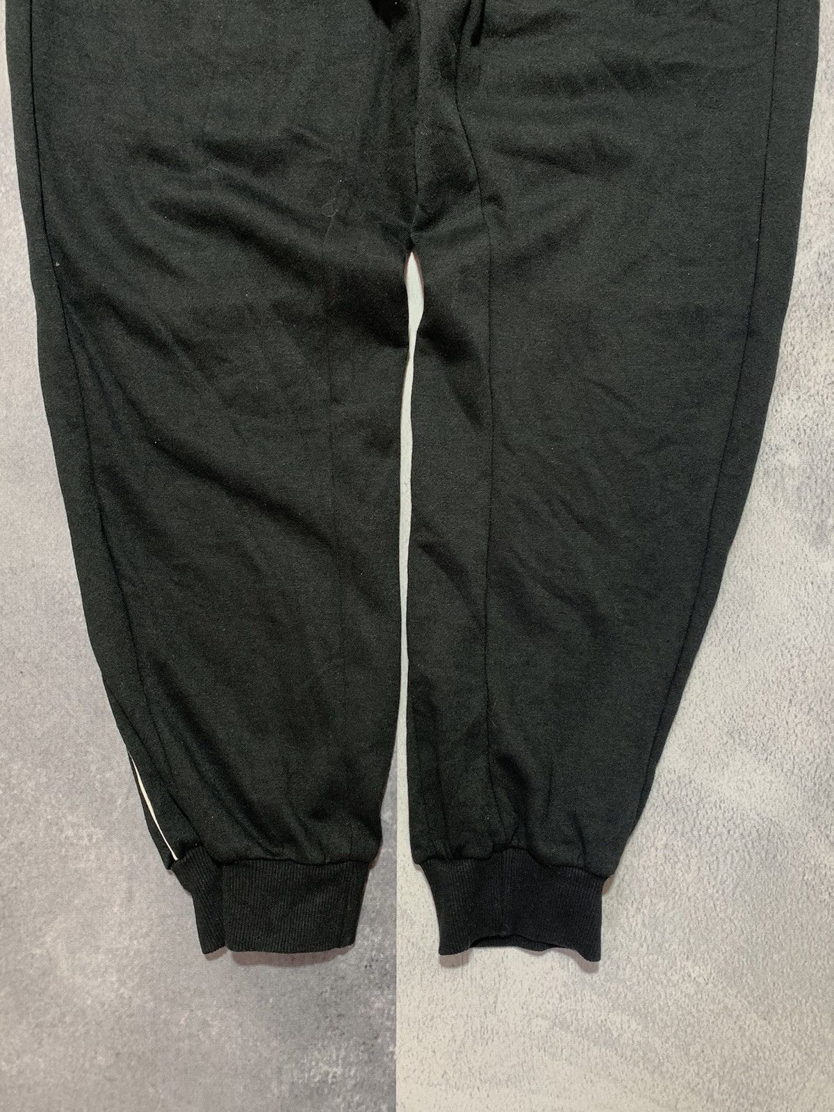 Umbro × Vintage Vintage Umbro joggers streetwear Y2K casual style size S Size US 30 / EU 46 - 6 Thumbnail