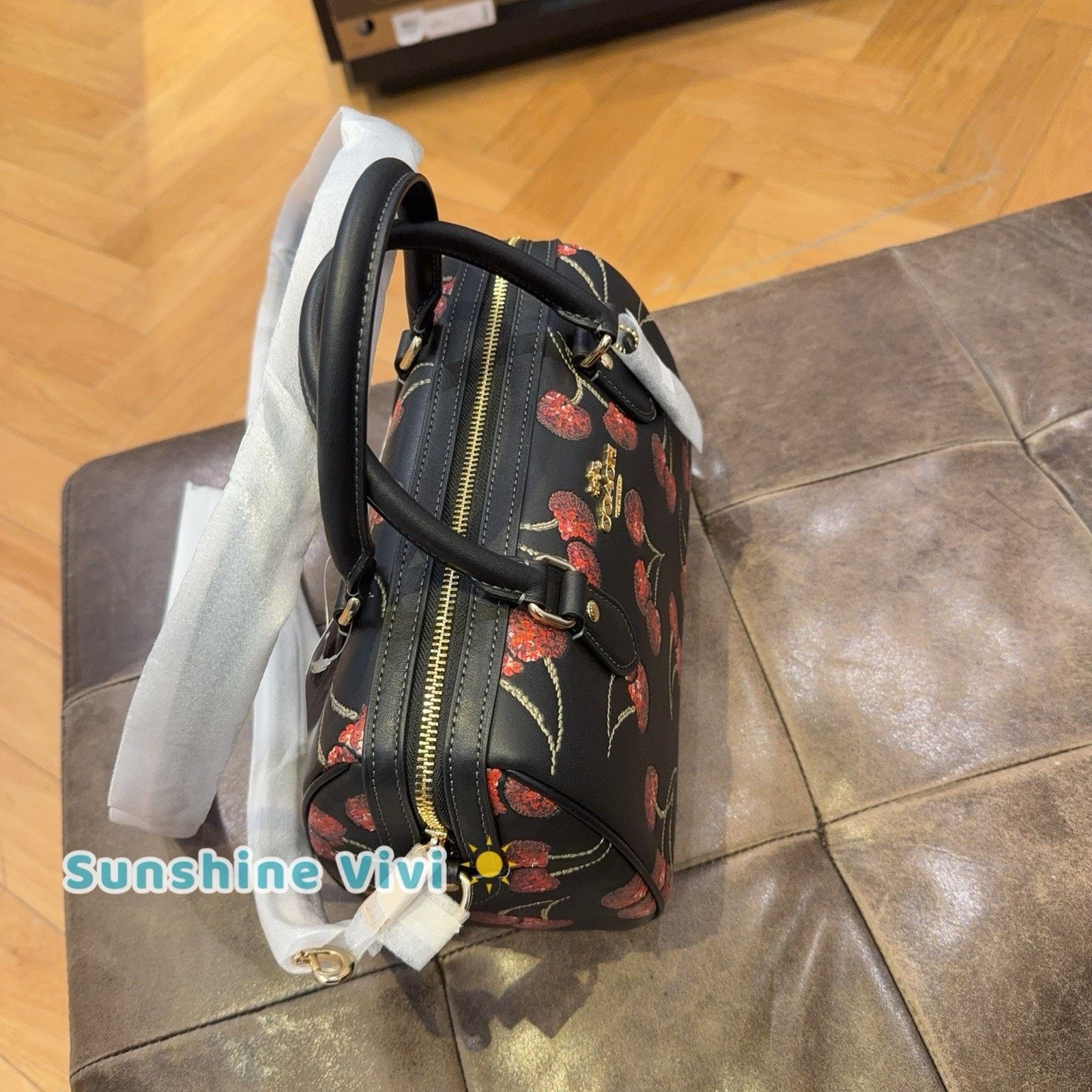 Coach NWT Coach CCZ15 Rowan Satchel Bag Cherry Print Black Leather Size ONE SIZE - 4 Thumbnail