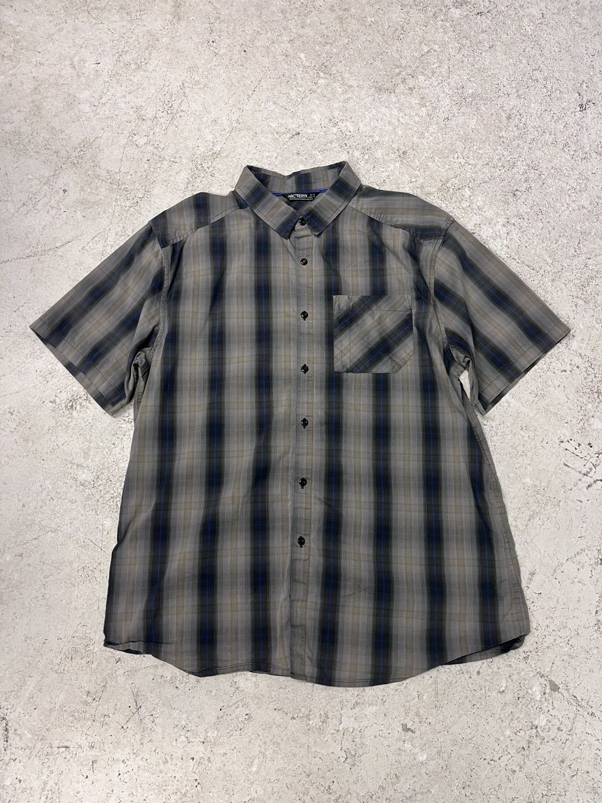 Arc'teryx Grey arcteryx button up shirt Size US XL / EU 56 / 4 - 2 Thumbnail