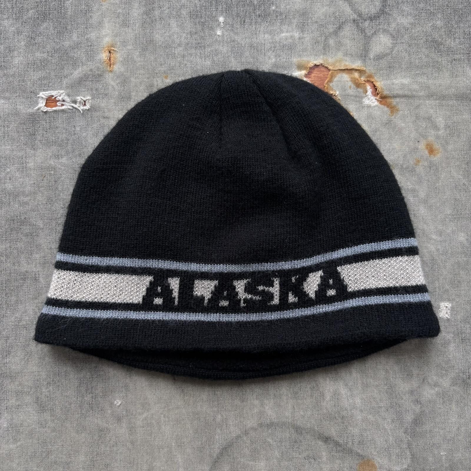 Vintage Vintage 90s Y2K Striped Alaska Outdoor Nature Grunge Beanie Size ONE SIZE - 1 Thumbnail
