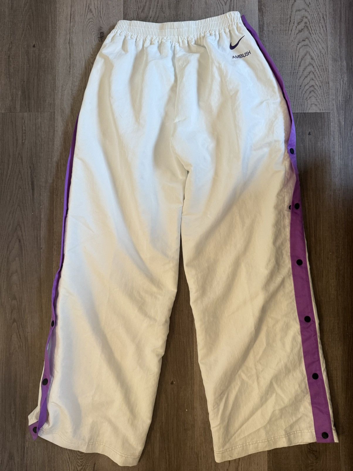 Nike Nike nba laker joggers size M men Size US 32 / EU 48 - 2 Thumbnail