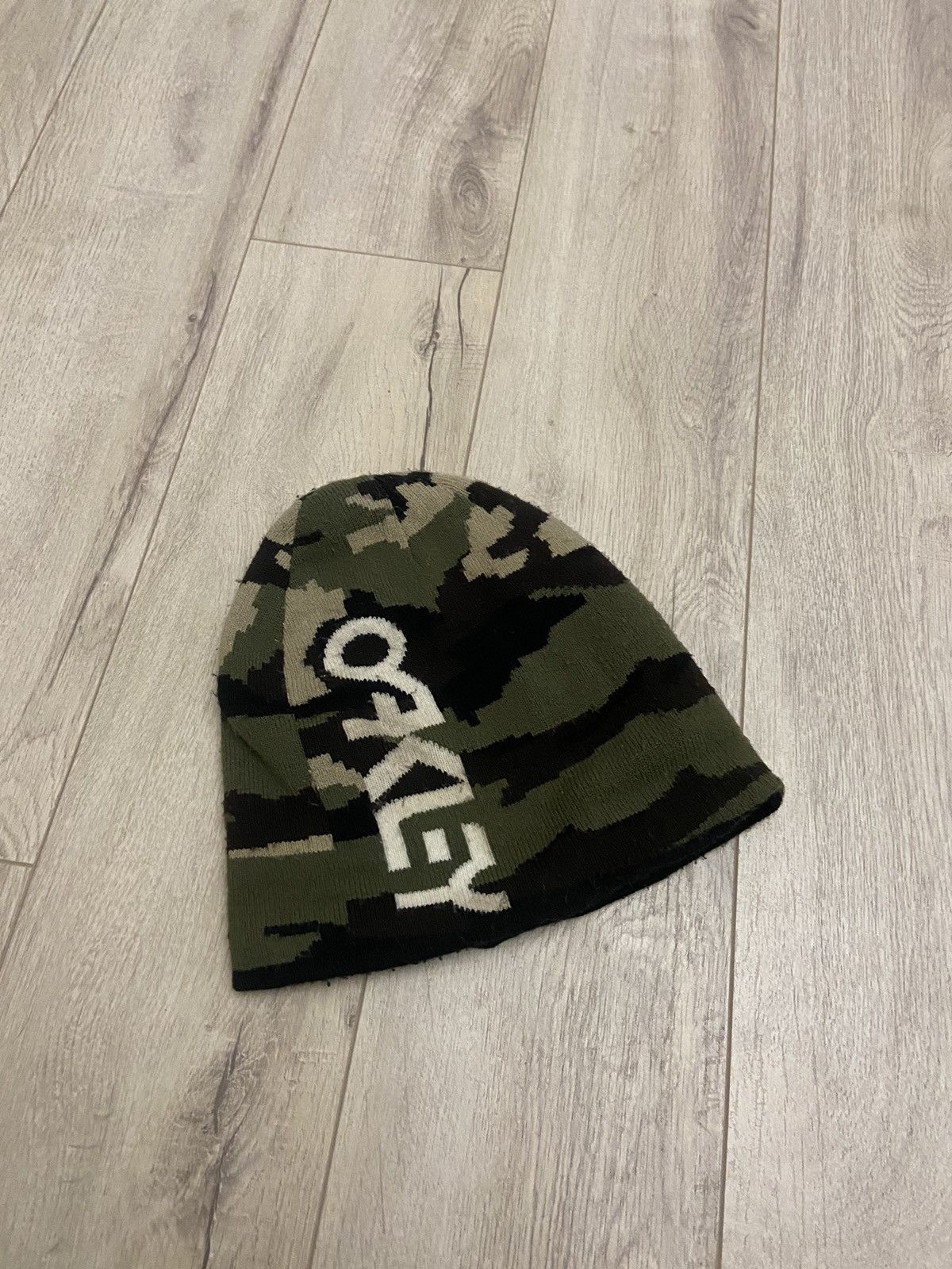 Vintage Oakley Vintage Cap y2k Size ONE SIZE - 1 Thumbnail