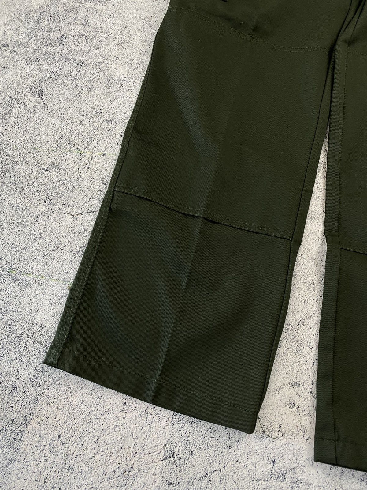 Dickies Dickies Multi-pockets Olive Cargo Work Utility Y2K Pants Size US 34 / EU 50 - 22 Thumbnail