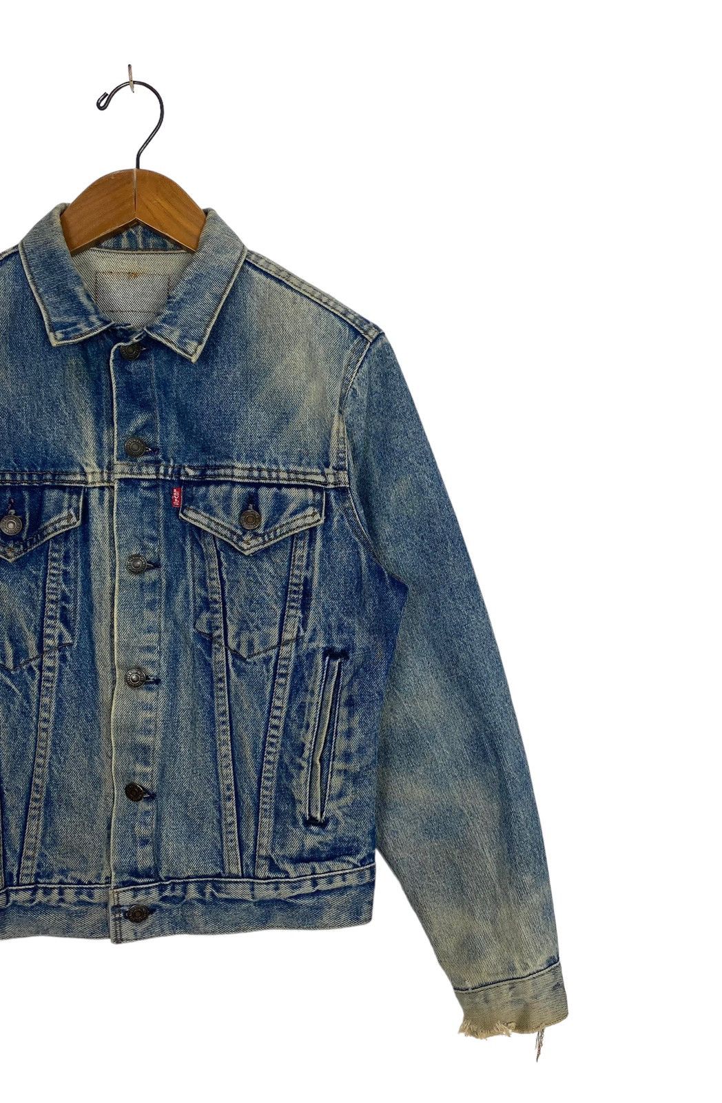 Levi's Rare‼️ Vintage DISTRESSED Levi’s Denim Trucker Jacket Size US S / EU 44-46 / 1 - 3 Thumbnail