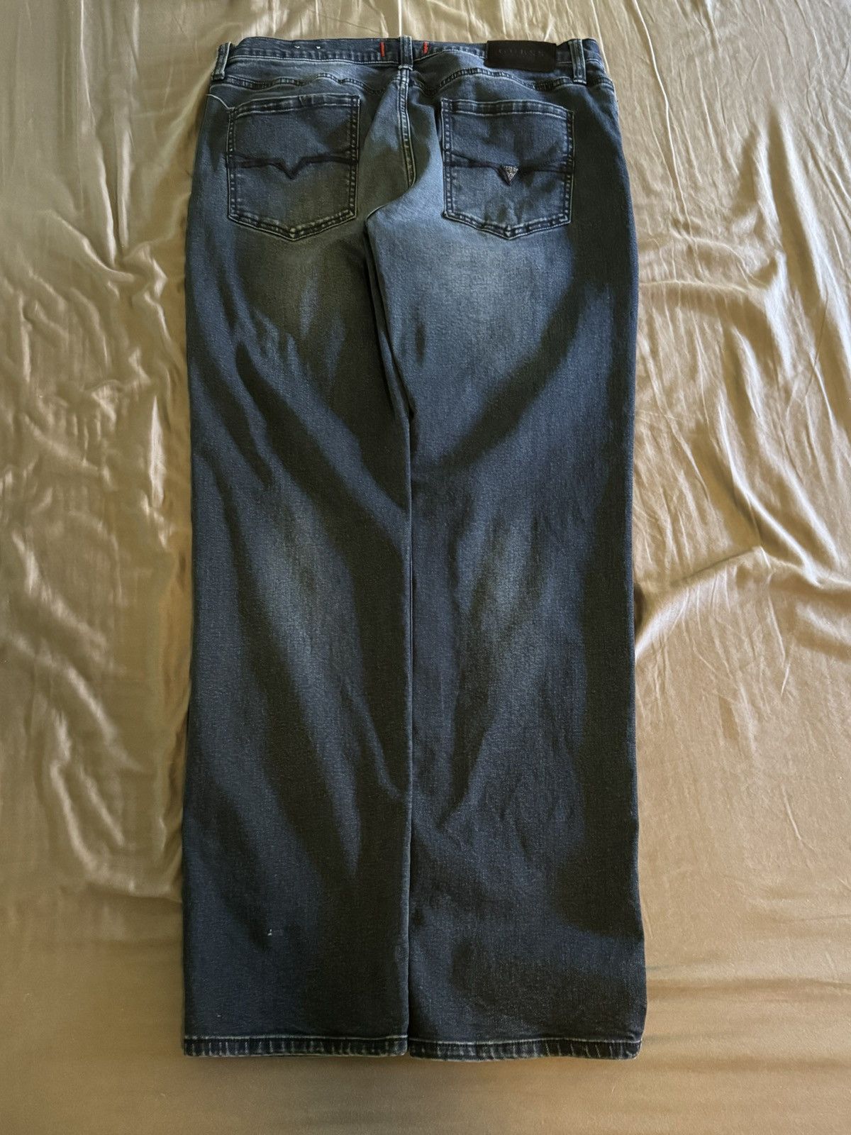 Guess GUESS DISTRESSED JEANS Size US 32 / EU 48 - 2 Thumbnail