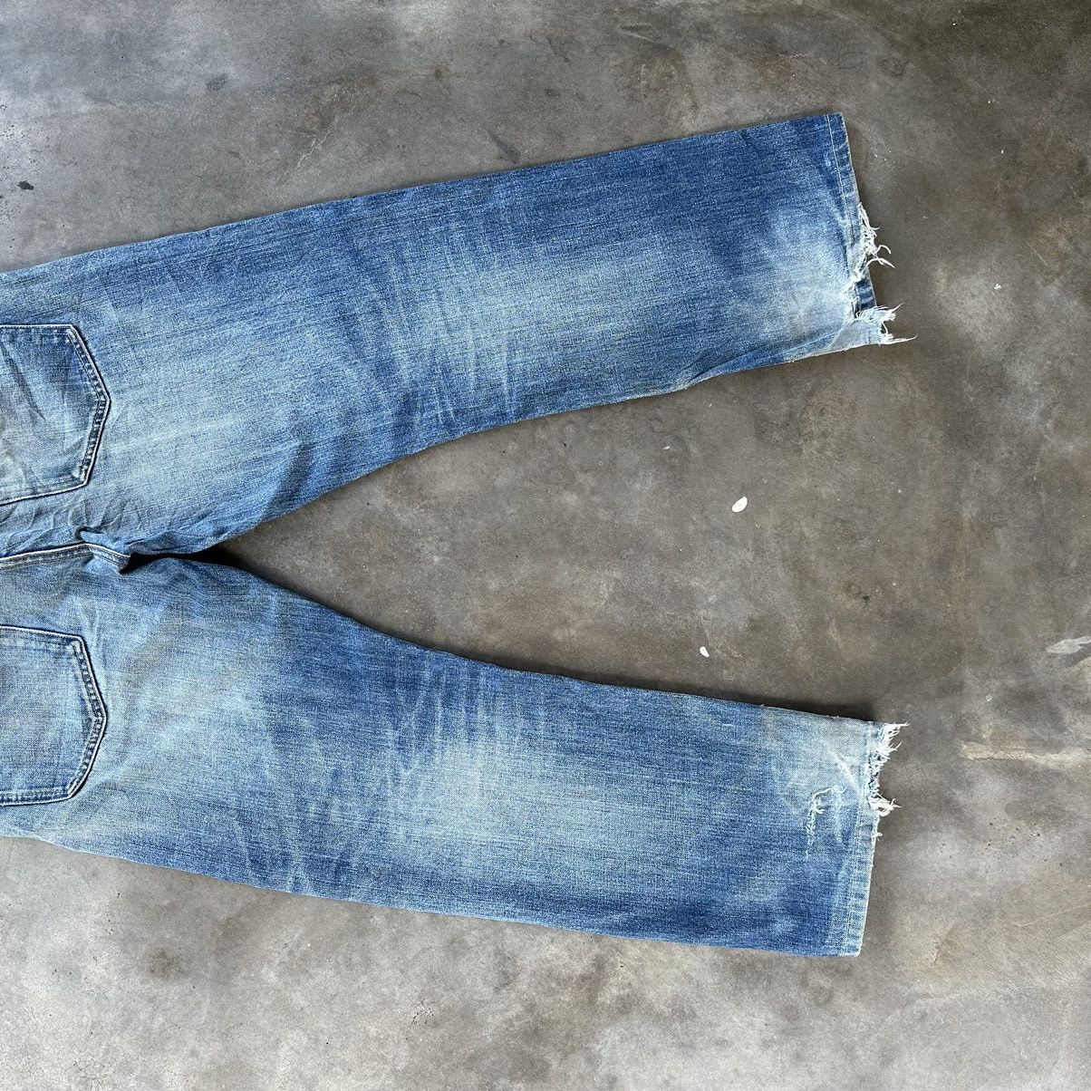 Japanese Brand Vintage Japanese Distressed Faded Denim Jean Pant W34 Size US 34 / EU 50 - 10 Thumbnail