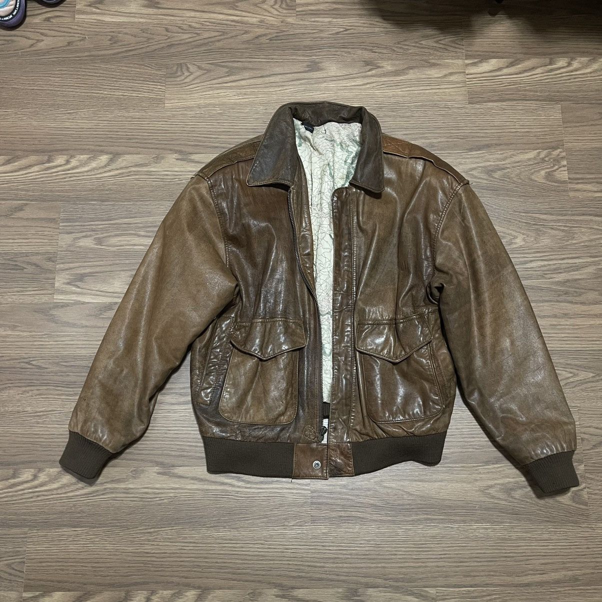 Vintage Vintage brown Leather flight jacket Size US M / EU 48-50 / 2 - 1 Thumbnail