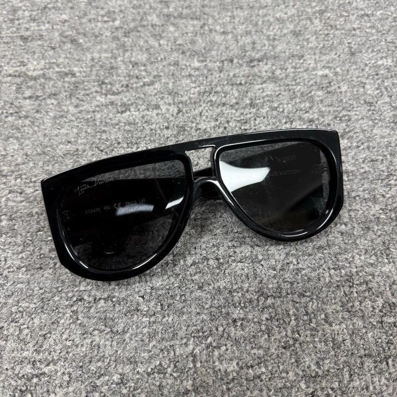 Louis Vuitton louis vuitton selby sunglasses-2507 Size ONE SIZE - 3 Thumbnail