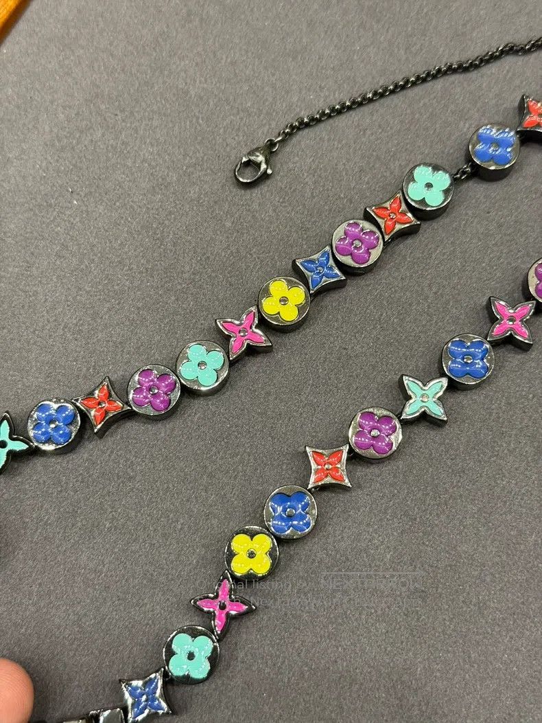 Louis Vuitton Louis Vuitton Colorful Bead Metal Enamel Necklace Size ONE SIZE - 3 Thumbnail
