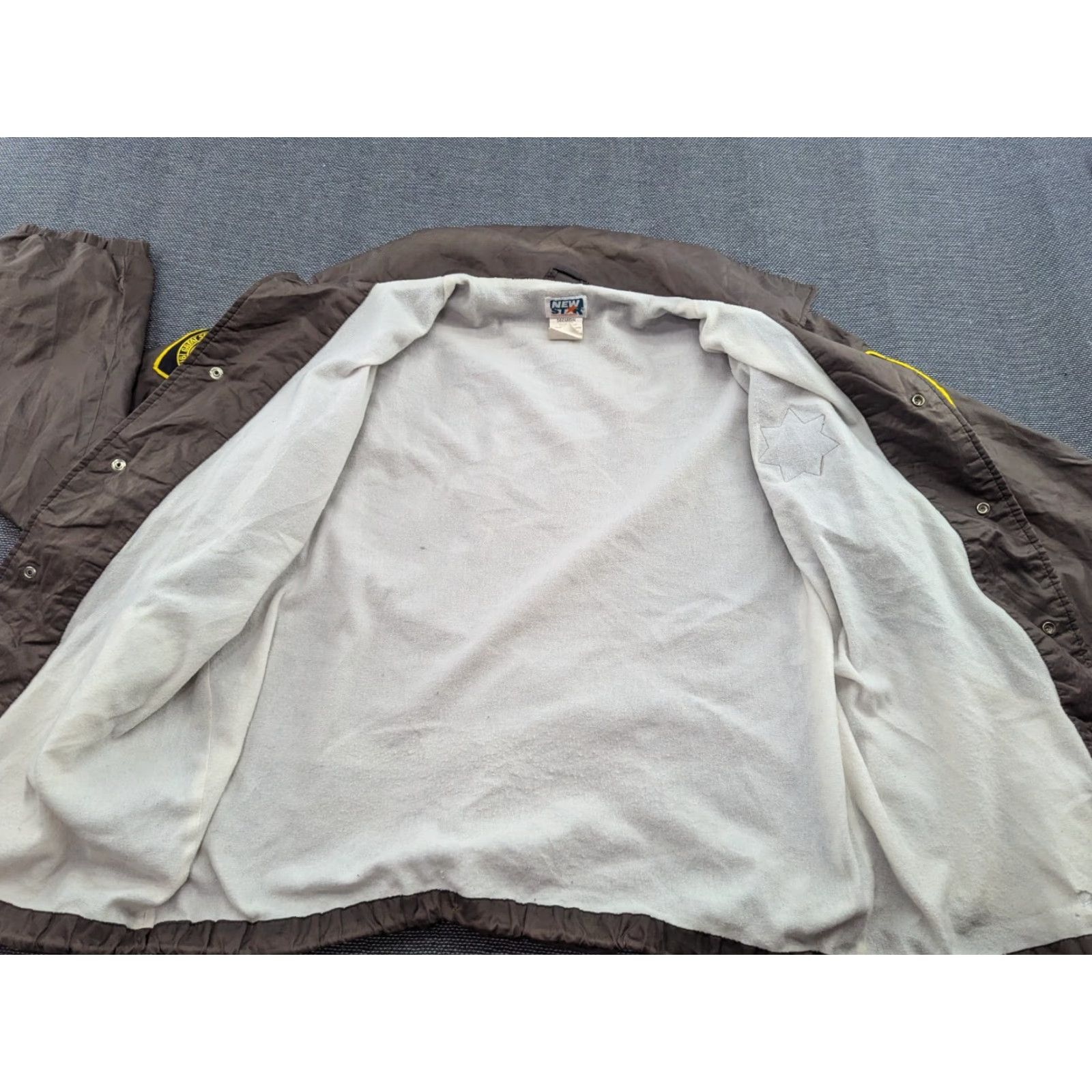 Vintage New Star Jacket Mens M Beige Windbreaker Water Resistant Regular Size US M / EU 48-50 / 2 - 6 Thumbnail